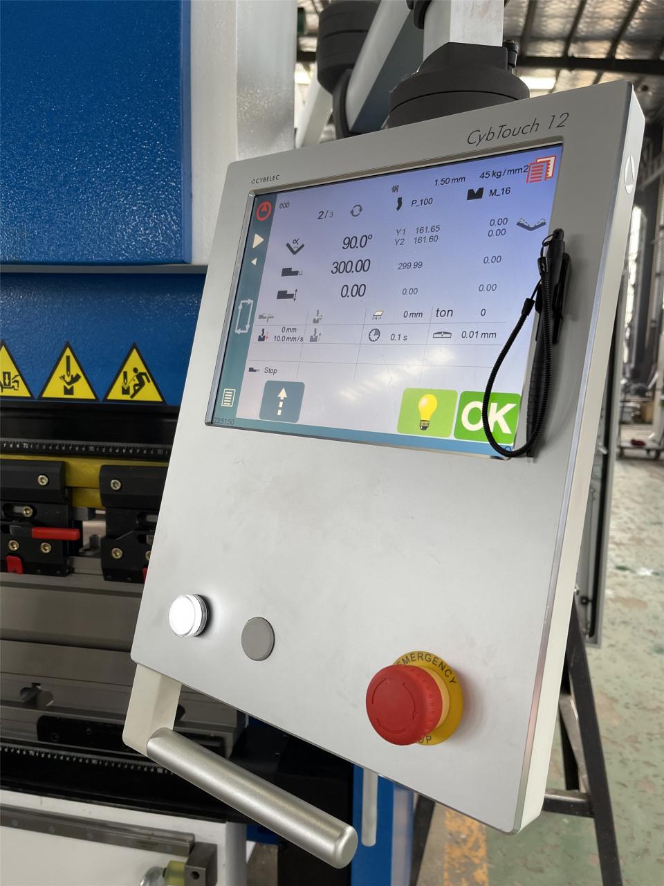 160t-4000 4osá CNC hydraulická ohýbačka ohraňovací lis