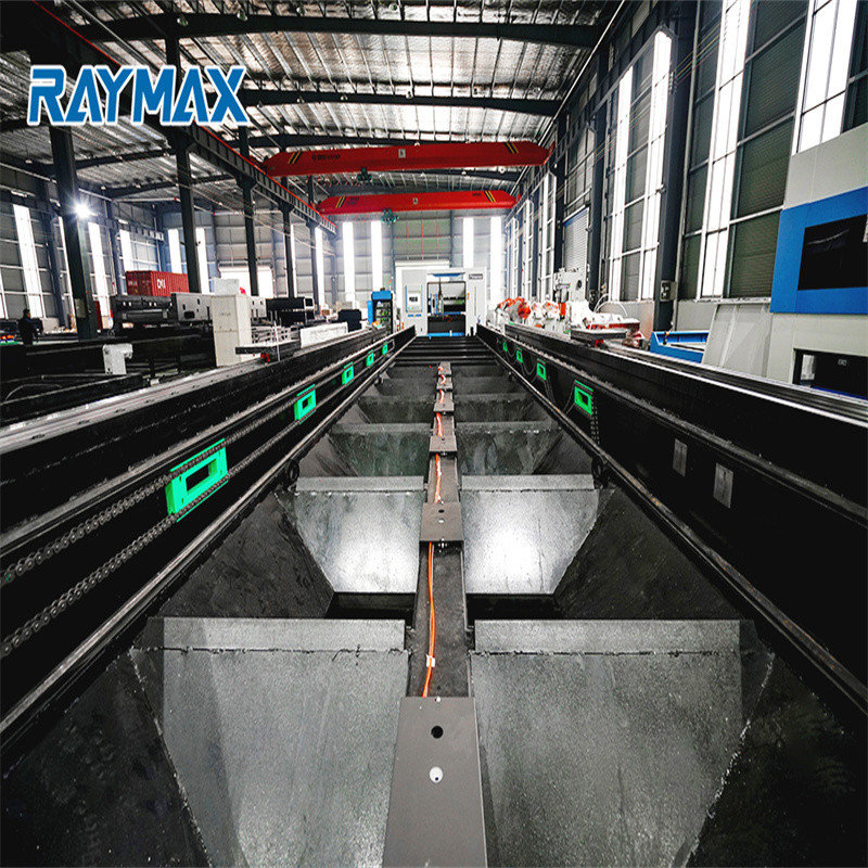 3015 Vláknový laserový řezací stroj na kov 1000w 2000w Max Raycus laserový výkon