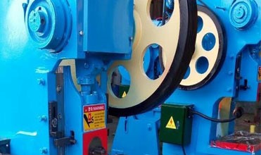 400 Ton Small Pneumatic Power Punch Press Mechanical Eccentric Punching Machine Mechanický excentrický děrovací stroj 400 tun Malý pneumatický elektrický děrovací lis