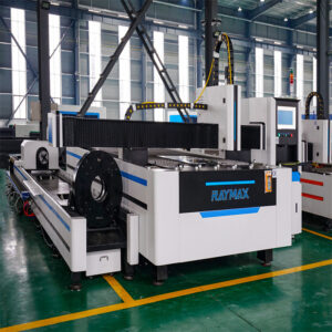 Vysoce výkonný 3015 2000W stroj na řezání plechů CNC vláknem laserem