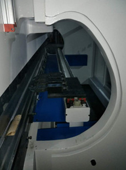 Da53t Cnc System Controller 125t4000 3+1 Axis Cnc Hydraulic Press Brake With Good Quality Da53t CNC systémový ovladač 125t4000 3+1 osý CNC hydraulický ohraňovací lis s dobrou kvalitou