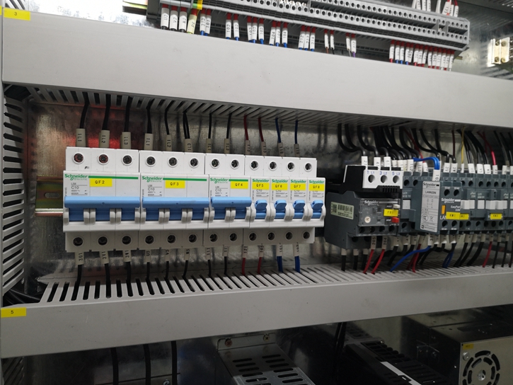 Delem Da66t 125 3+1 4+1 6+1 8+1 Cnc Hydraulic Press Brake For Metal Plate Bending Delem Da66t 125 3+1 4+1 6+1 8+1 CNC hydraulický ohraňovací lis pro ohýbání plechů