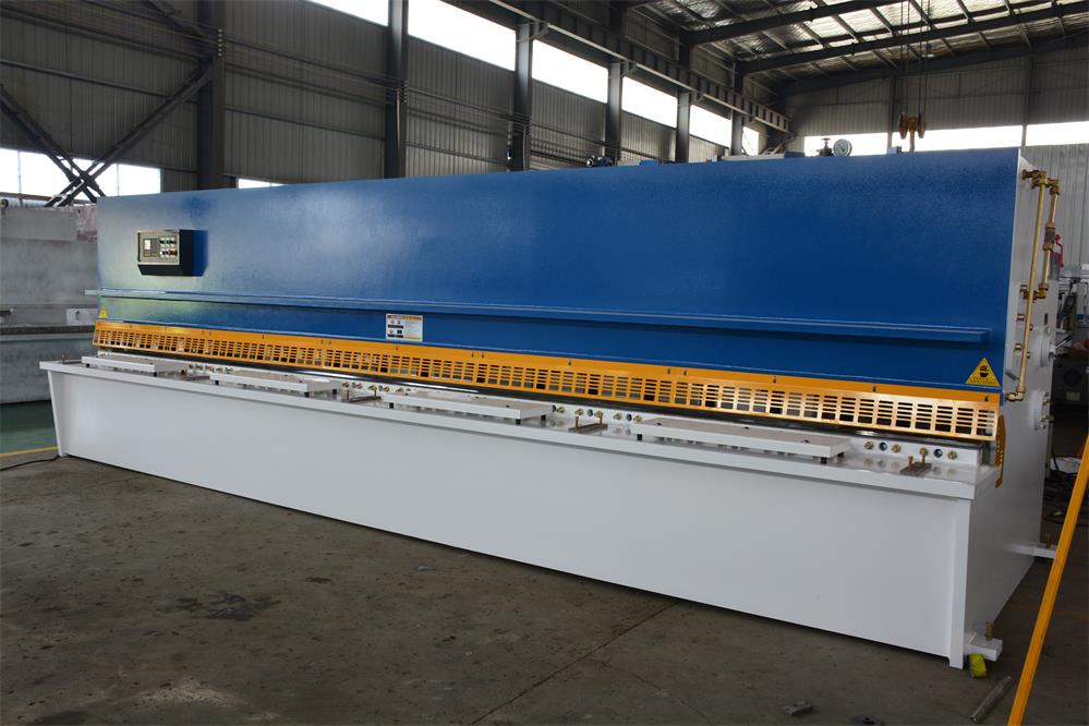Hydraulic Pendulum Shearing Machine Cnc Automatic Guillotine Shearing Machine Hydraulický kyvadlový nůžkový stroj CNC automatický stroj na řezání gilotinou