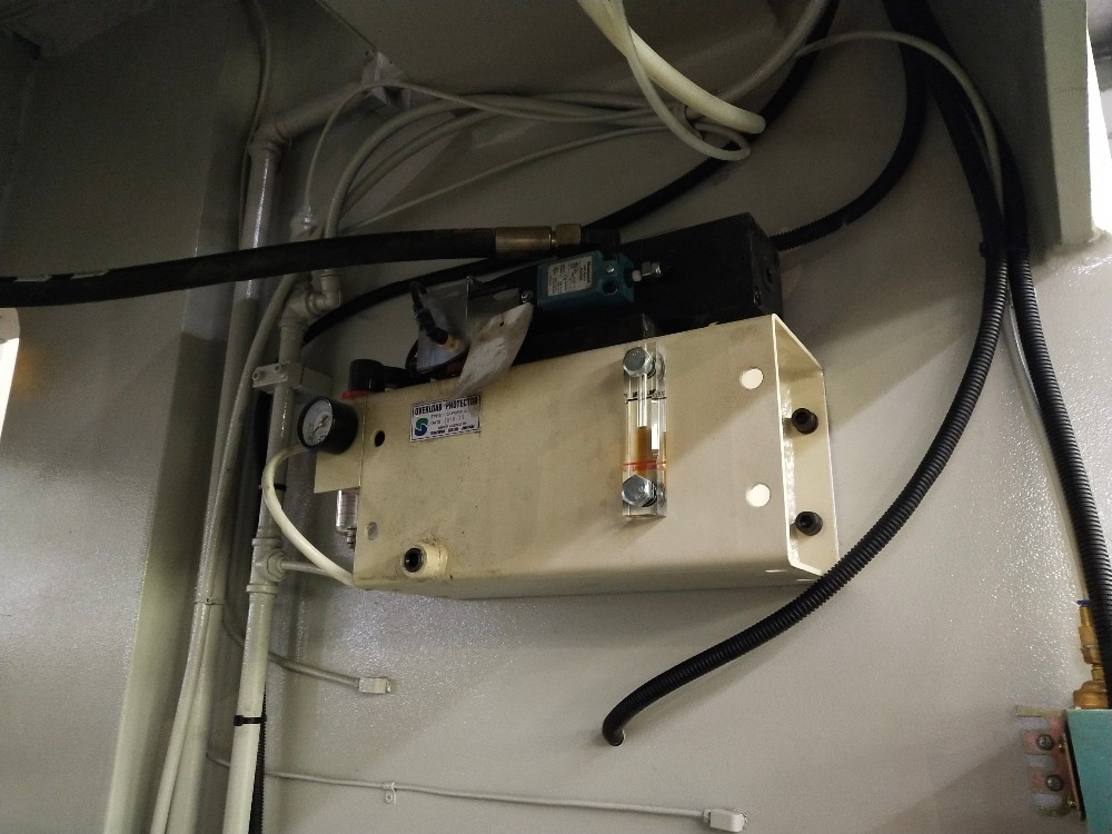 Pneumatic Friction Clutch High Performance Punch Press Machine Pneumatická třecí spojka Vysoce výkonný děrovací lis