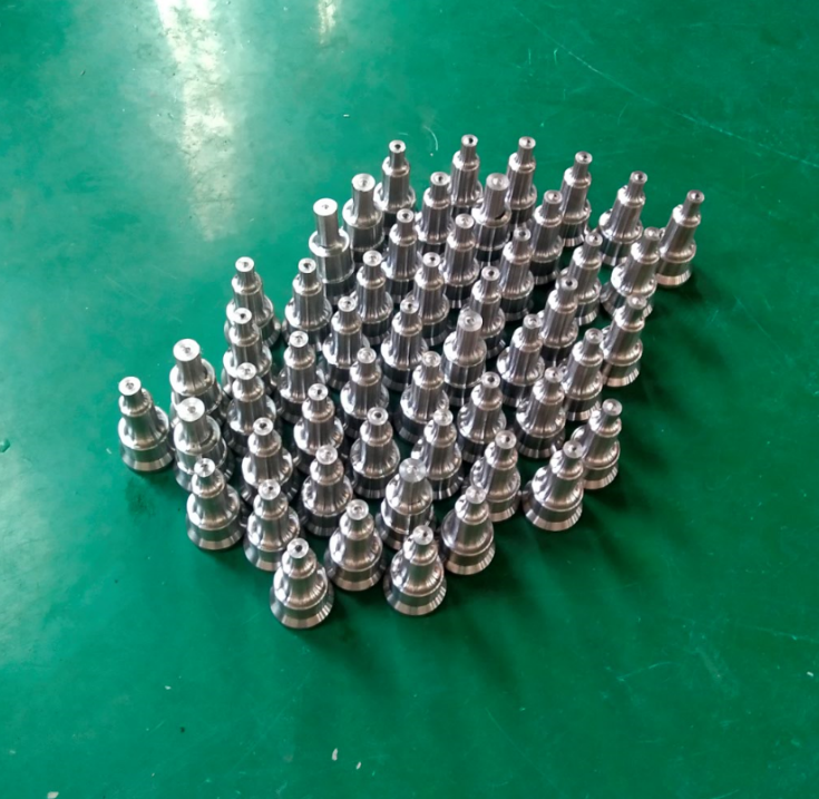 Q35y Series Hydraulic Ironworker Shearing And Punching Machine Hydraulický železářský stroj pro stříhání a děrování řady Q35y