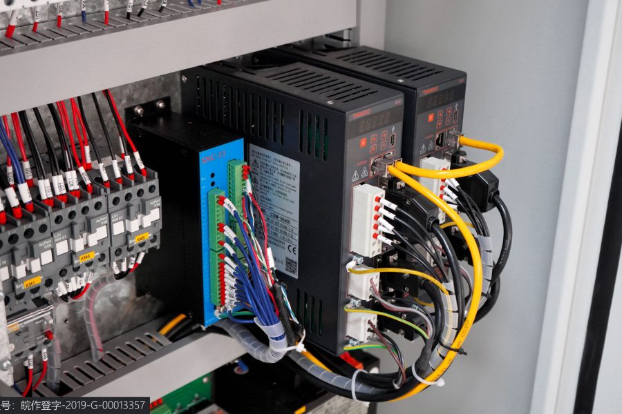 Wc67 Hydraulic Press Brake / CNC Press Bending Machine / Plate Bending Machine China Wc67 Hydraulický ohraňovací lis / CNC lisová ohýbačka / ohýbačka plechů Čína