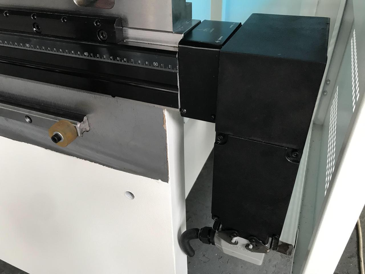 Wc67y-65/2500 Oem Hydraulic Press Brake Machine Steel Bending Machine Wc67y-65/2500 Oem Hydraulický lis na ohraňování oceli Ohýbačka oceli